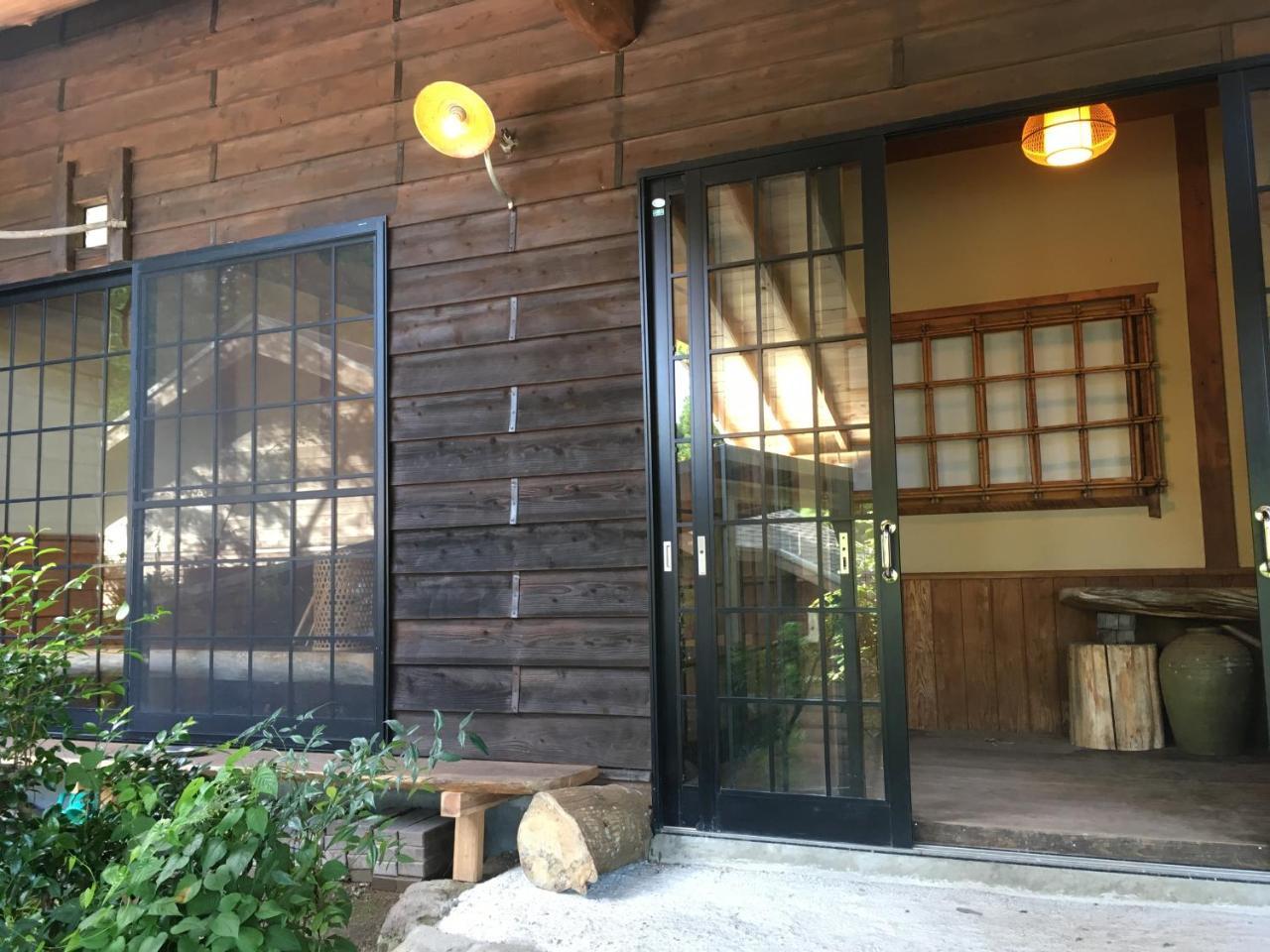 Hotel 山荘 紗羅樹 Syaranoki Yufu Esterno foto