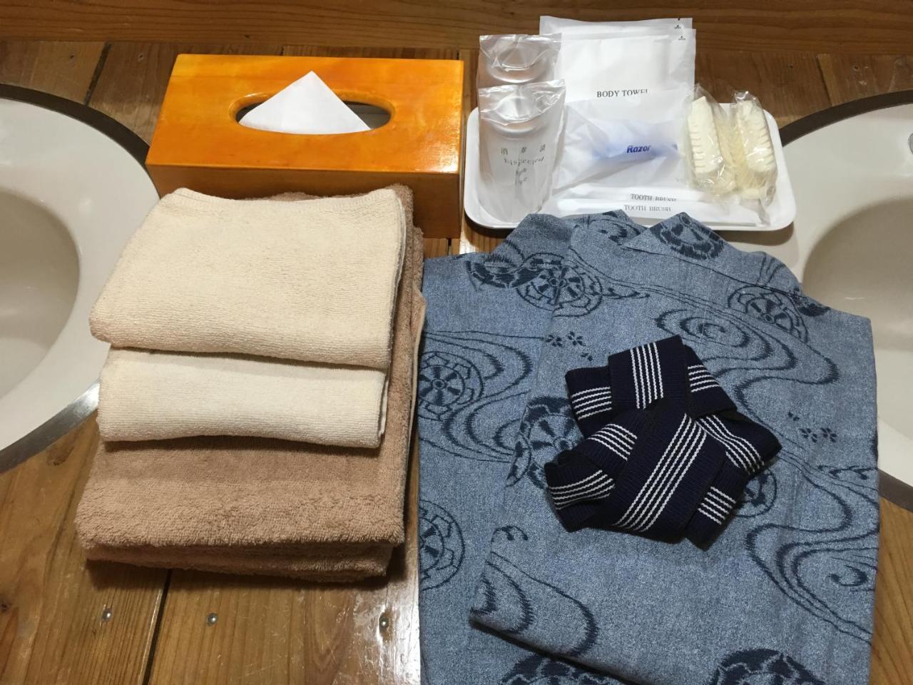 Hotel 山荘 紗羅樹 Syaranoki Yufu Esterno foto